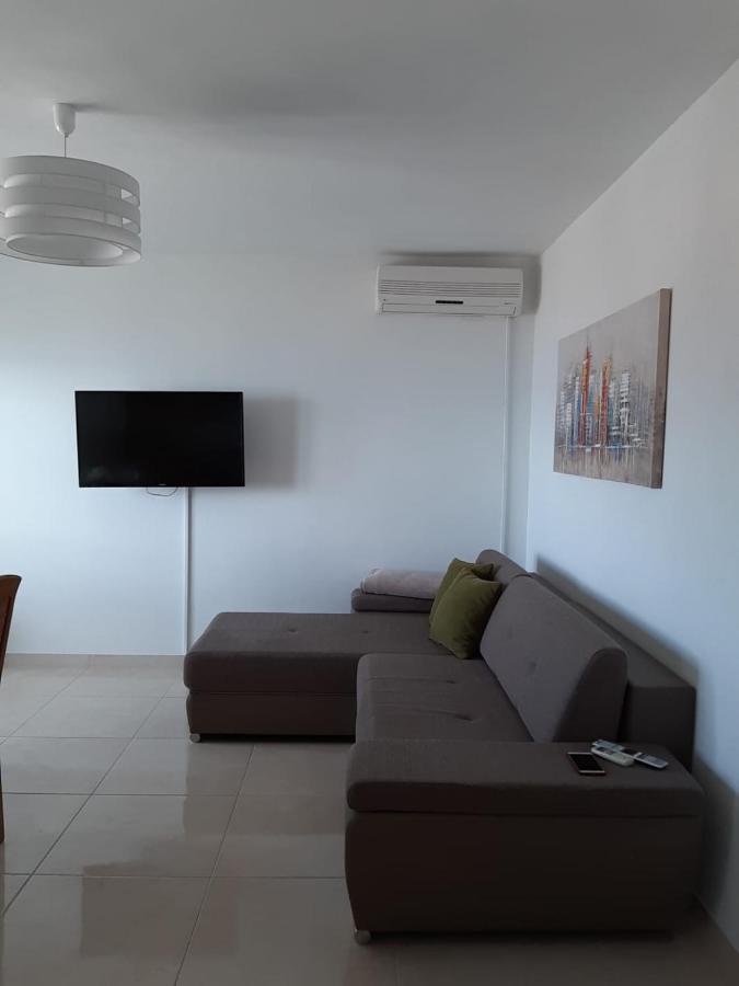 Apartments Duće Екстериор снимка