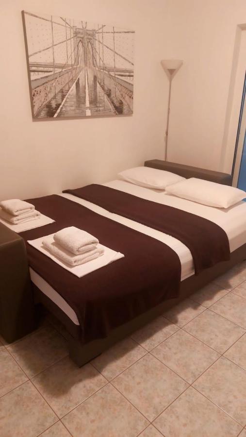 Apartments Duće Екстериор снимка