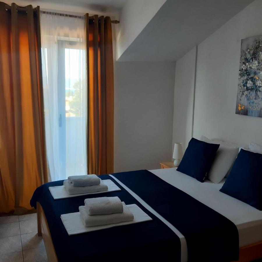 Apartments Duće Екстериор снимка