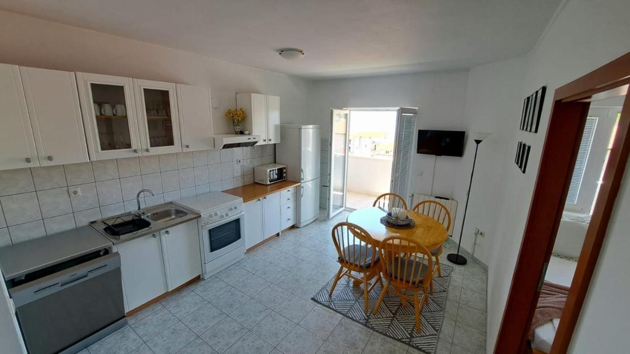 Apartments Duće Екстериор снимка