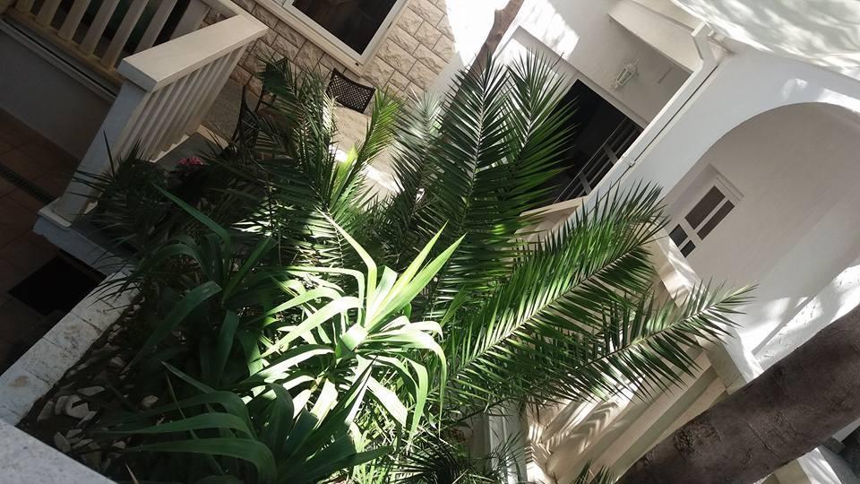 Apartments Duće Екстериор снимка