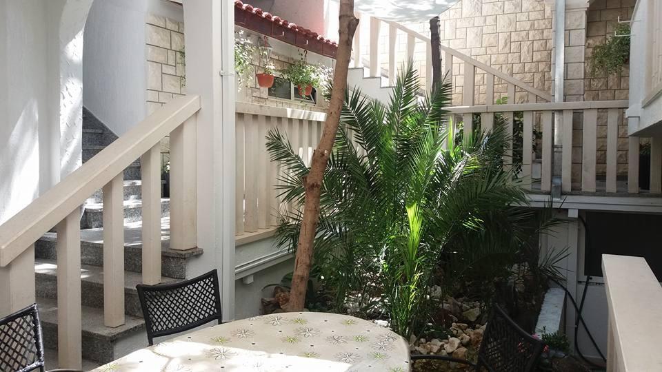 Apartments Duće Екстериор снимка